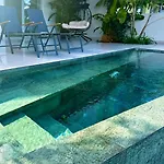 Casa Blanca Villa