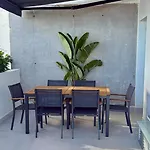 Casa Blanca * סנטה אורסולה