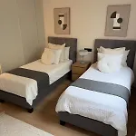 וילה Casa Blanca